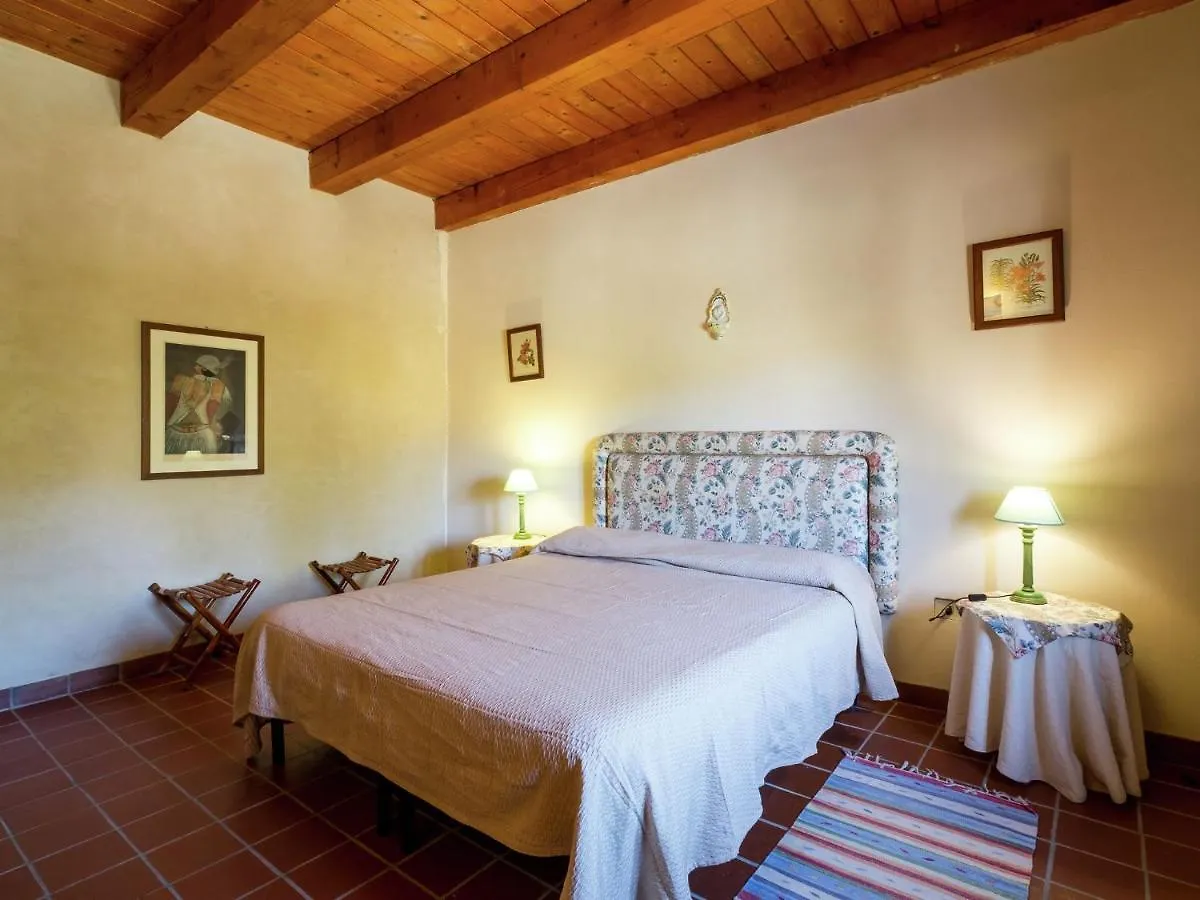 Belvilla By Oyo Chic Farmhouse With Sauna Resuttano 0*,