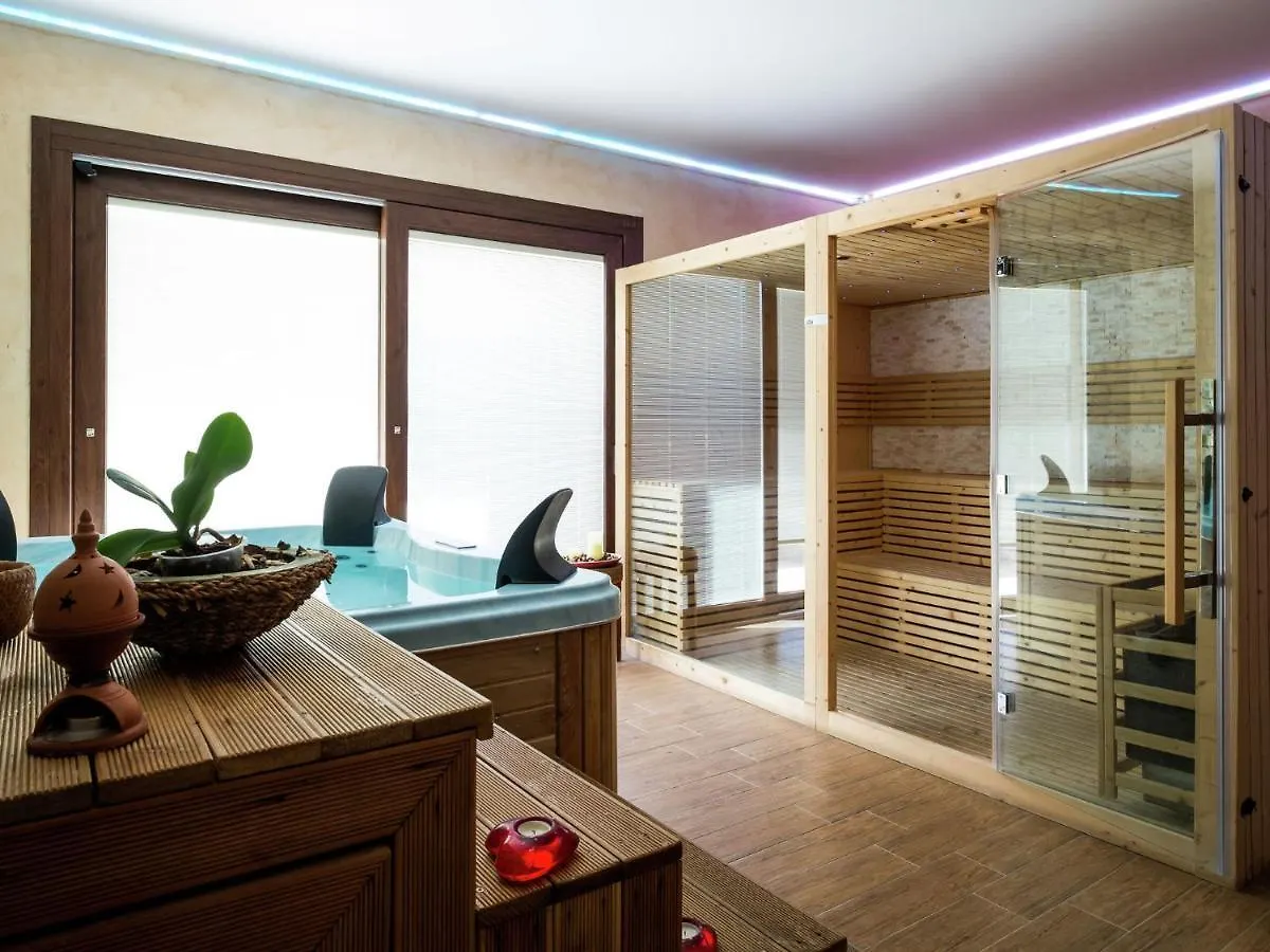 Belvilla By Oyo Chic Farmhouse With Sauna Resuttano 0*,